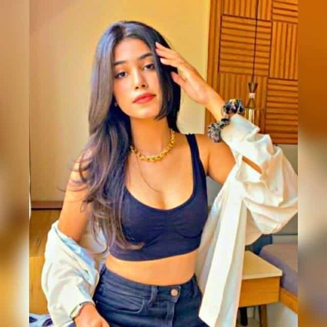 03228703587 University girls escorts service available